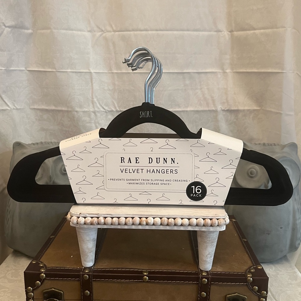 ⚡️Rae Dunn "SHIRT" Hangers